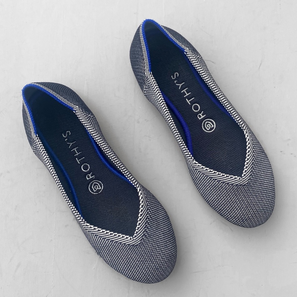 COPY - Rothys round toe flats size 7W